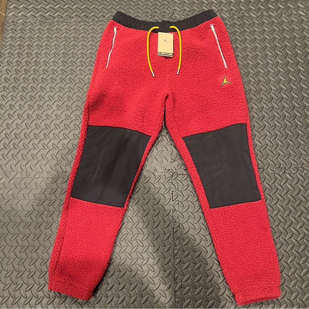 Nike Air Jordan Sherpa Woven Joggers DV1569-680 Size Small